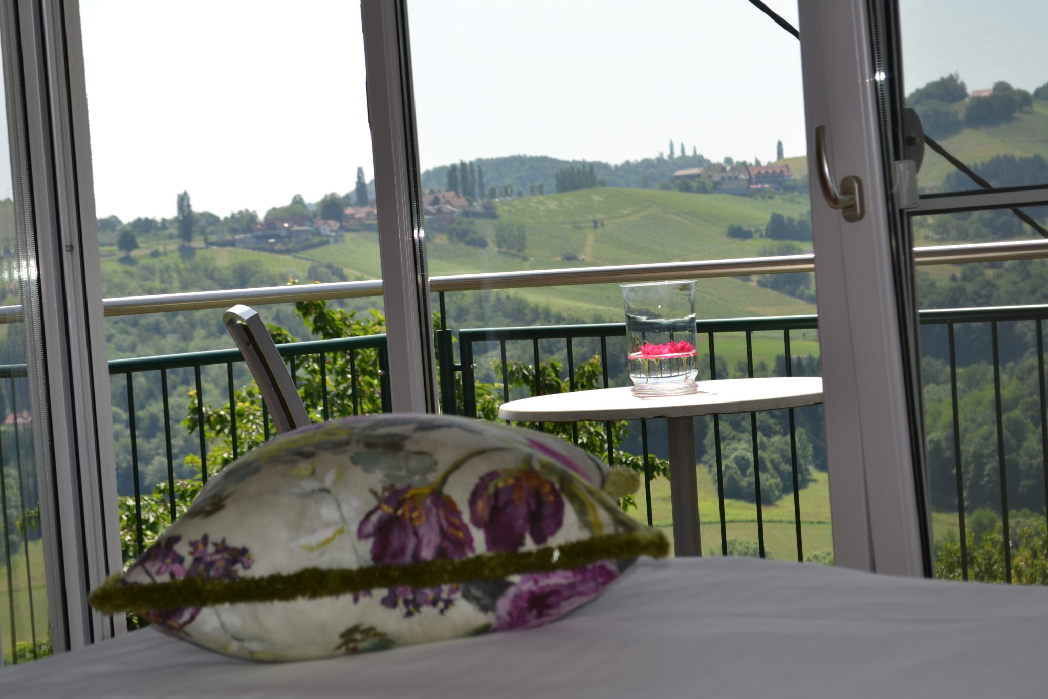 Das Haus, Zimmer und Preise Hotel Villa Rosa